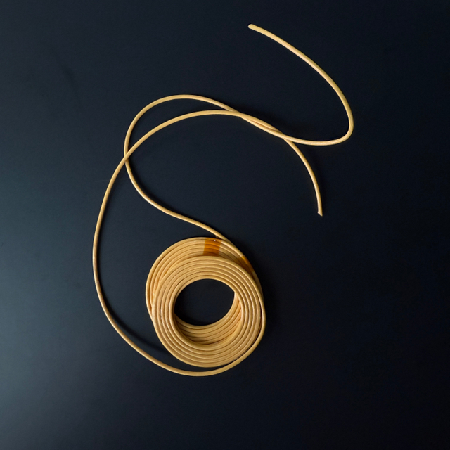 Bobina aislada autoadhesiva amarilla 0,1*130 11TS FLW-F(lz)-XQ